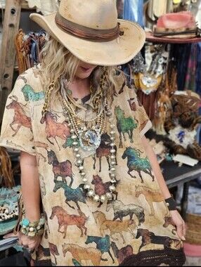 RB The Ruger Boho Horse Print Linen And Cotton Embroidered Bottom
